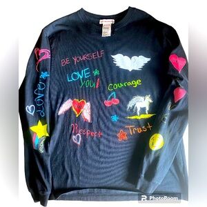 NWOT adults kids worldwide shirt